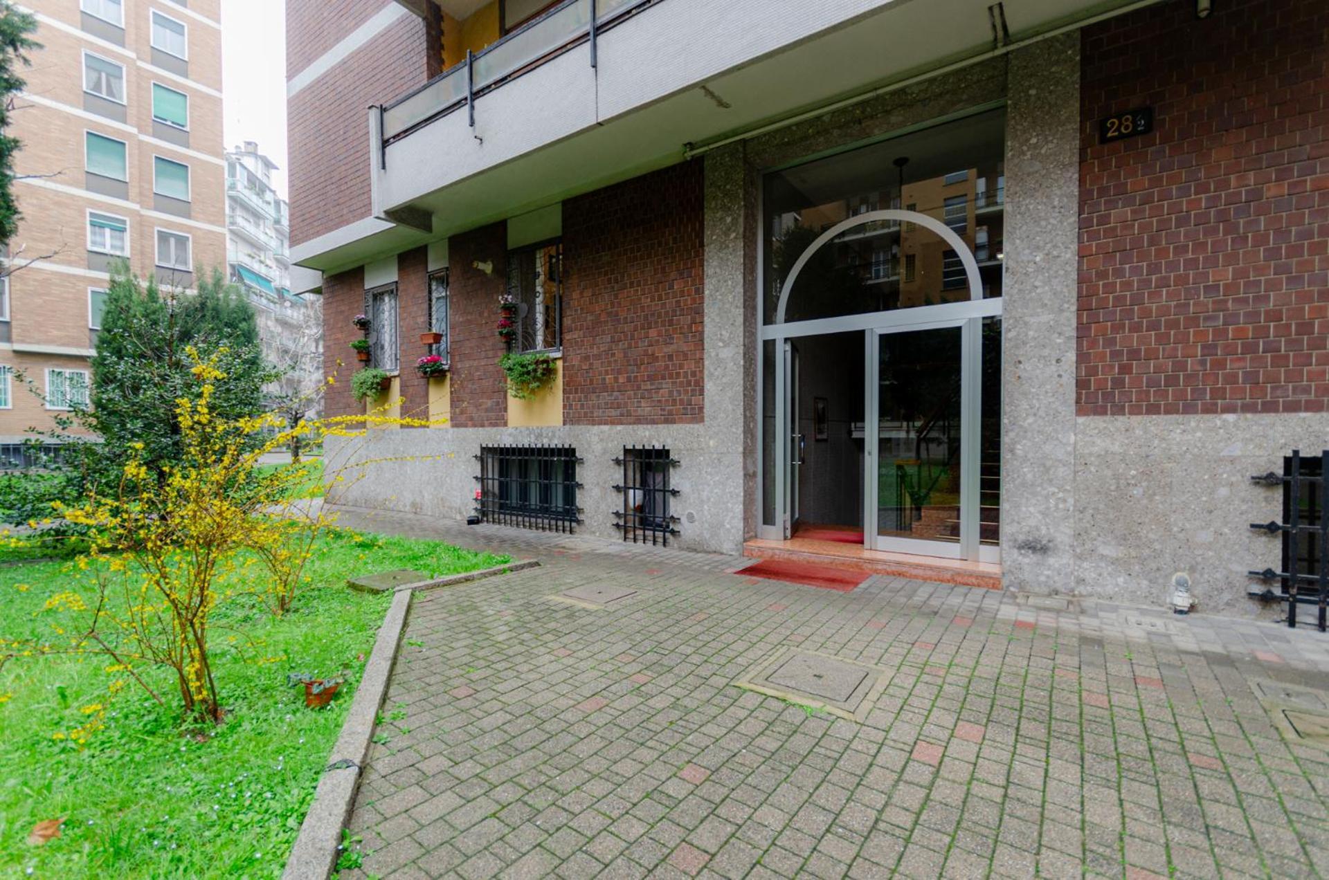 Mini Loft Linate Airport And Blu Metro Apartman Milánó Kültér fotó